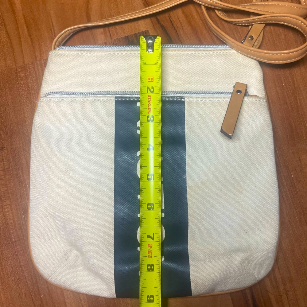 NAUTICA Montauk Crossbody Purse - Picture 4 of 10